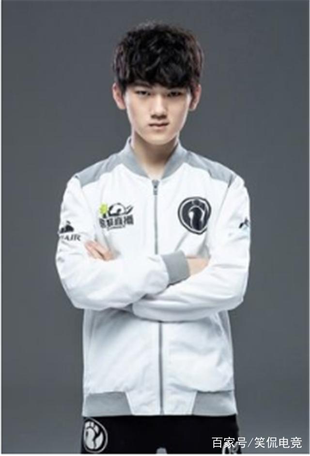 G2在PGL布加勒斯特2025中以不败战绩晋级季后赛，而 pain 被淘汰出局。